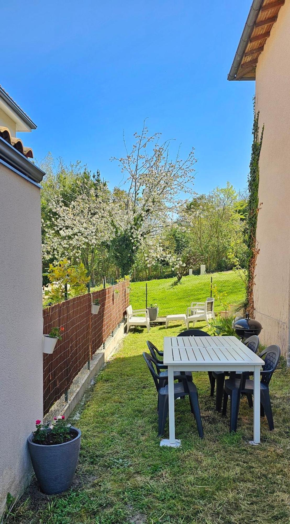 Appartement Lumineux Et Calme En Rez-De-Jardin Castanet-Tolosan Extérieur photo